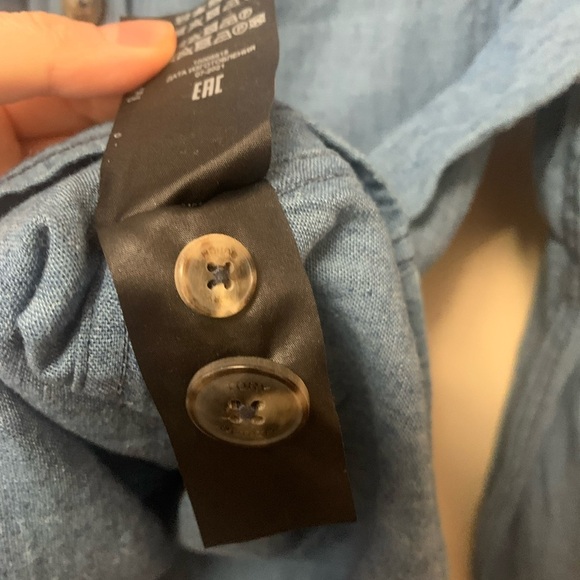 Tory Burch Chambray Ruffle Neck Blouse Size 2 Cotton Linen Blue - Picture 12 of 12